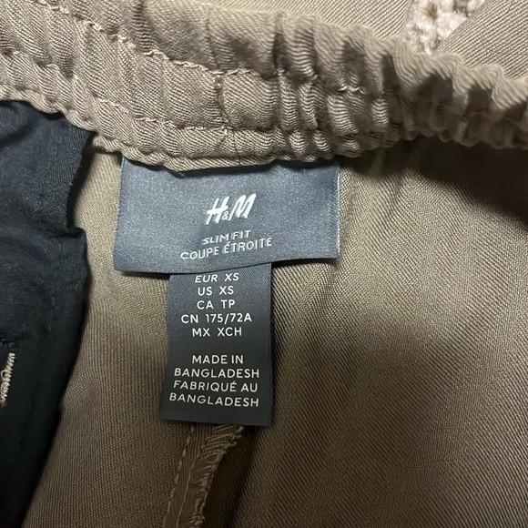 H&M Slim Fit Pants - Picture 3 of 4